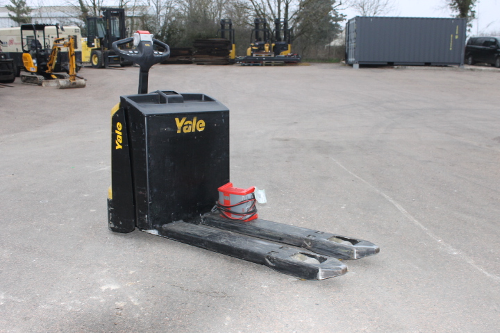YALE MP20AC