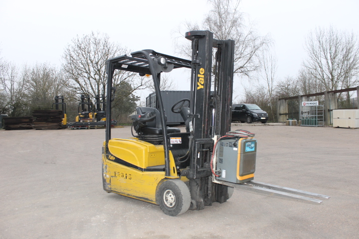 YALE ERP16VT