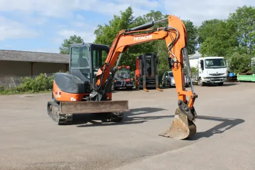 [00228] MINI-PELLE HITACHI XC 52 U-3CLR